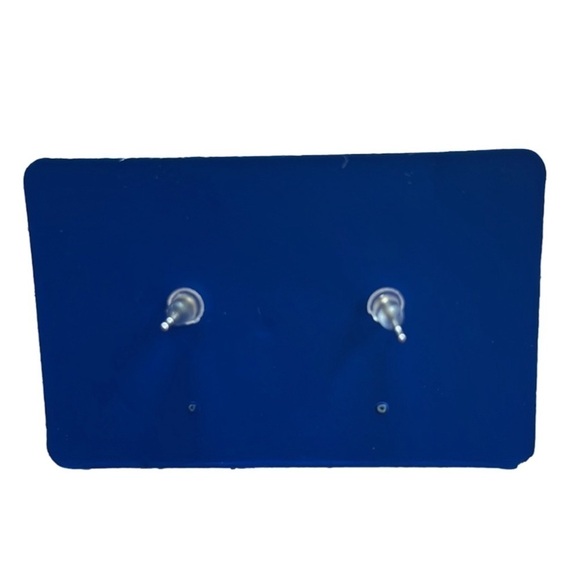 Grace Nina Classic Simulated Pearl Studs Lustrous Round Post Earrings - Picture 8 of 8